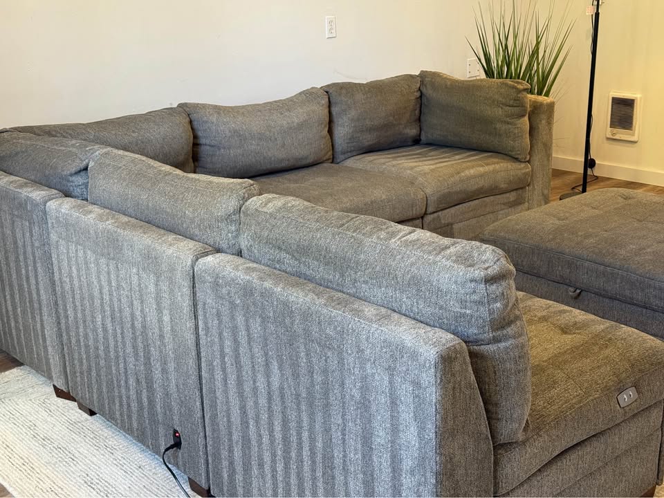 Gray Costco Thomsonvill modular electric recliner sectional couch delivery available
