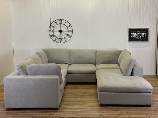 Gray Sectional Sofa with Ottoman